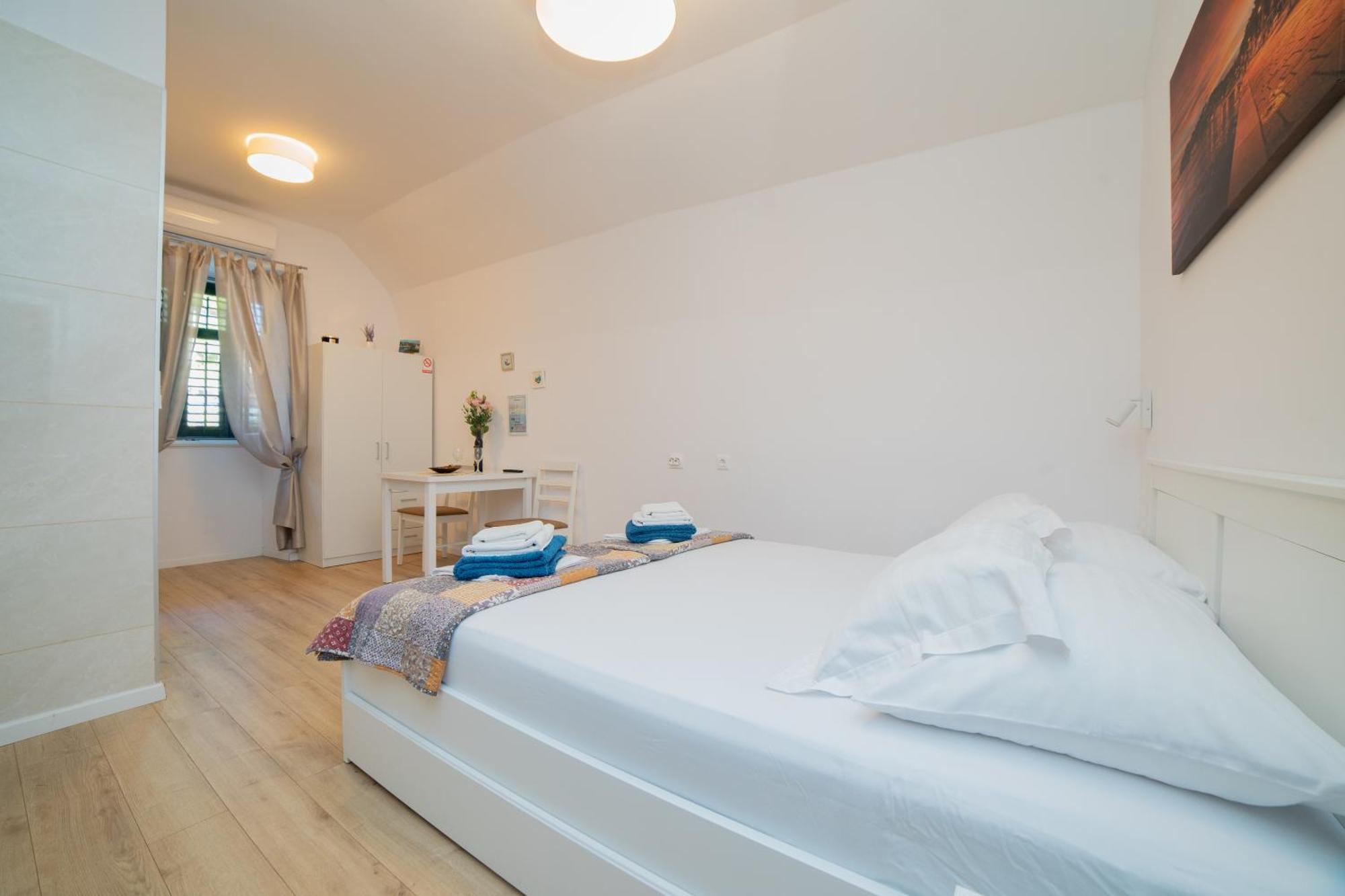 Studio Apartment Jeli Кавтат Екстериор снимка