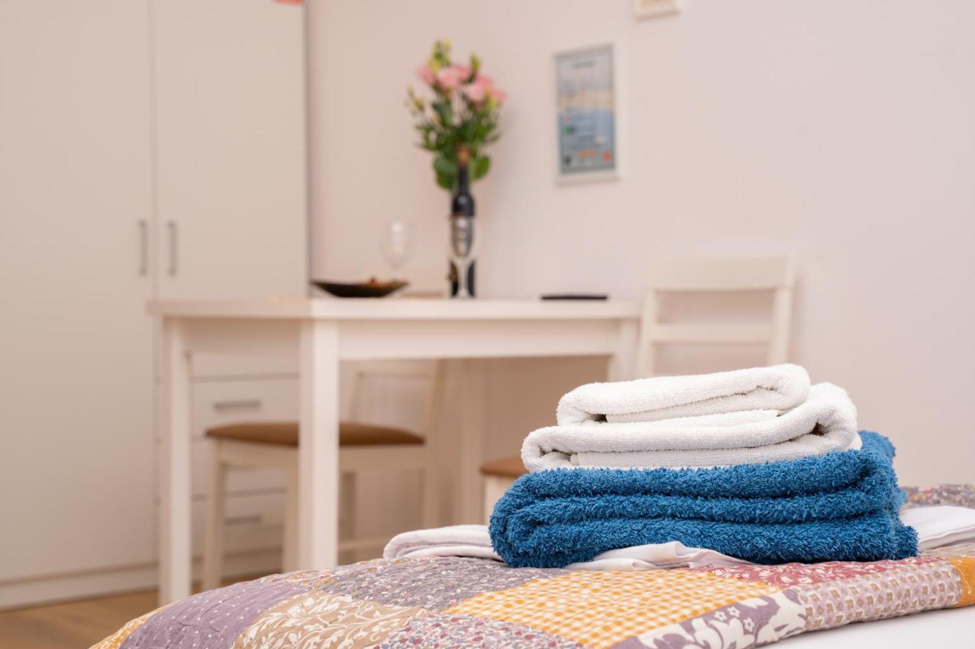Studio Apartment Jeli Кавтат Екстериор снимка