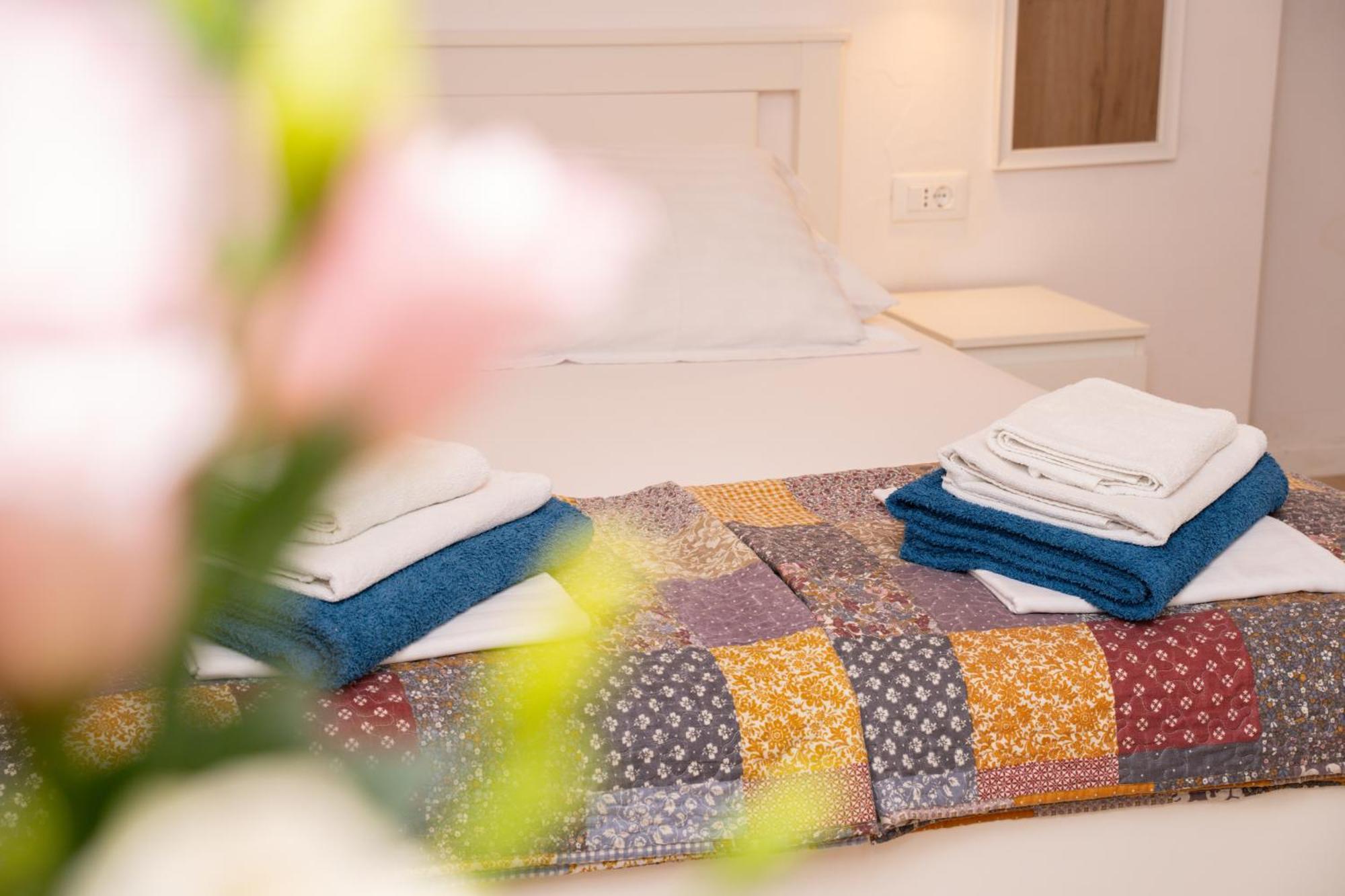 Studio Apartment Jeli Кавтат Екстериор снимка